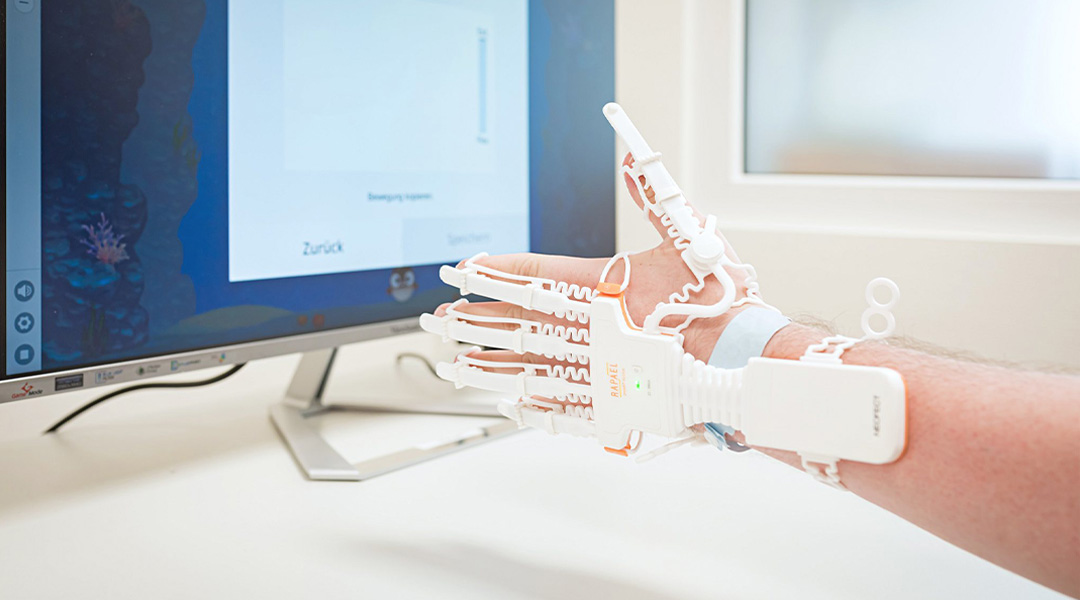 Smart Glove Therapieehandschuh in der Ergotherapie